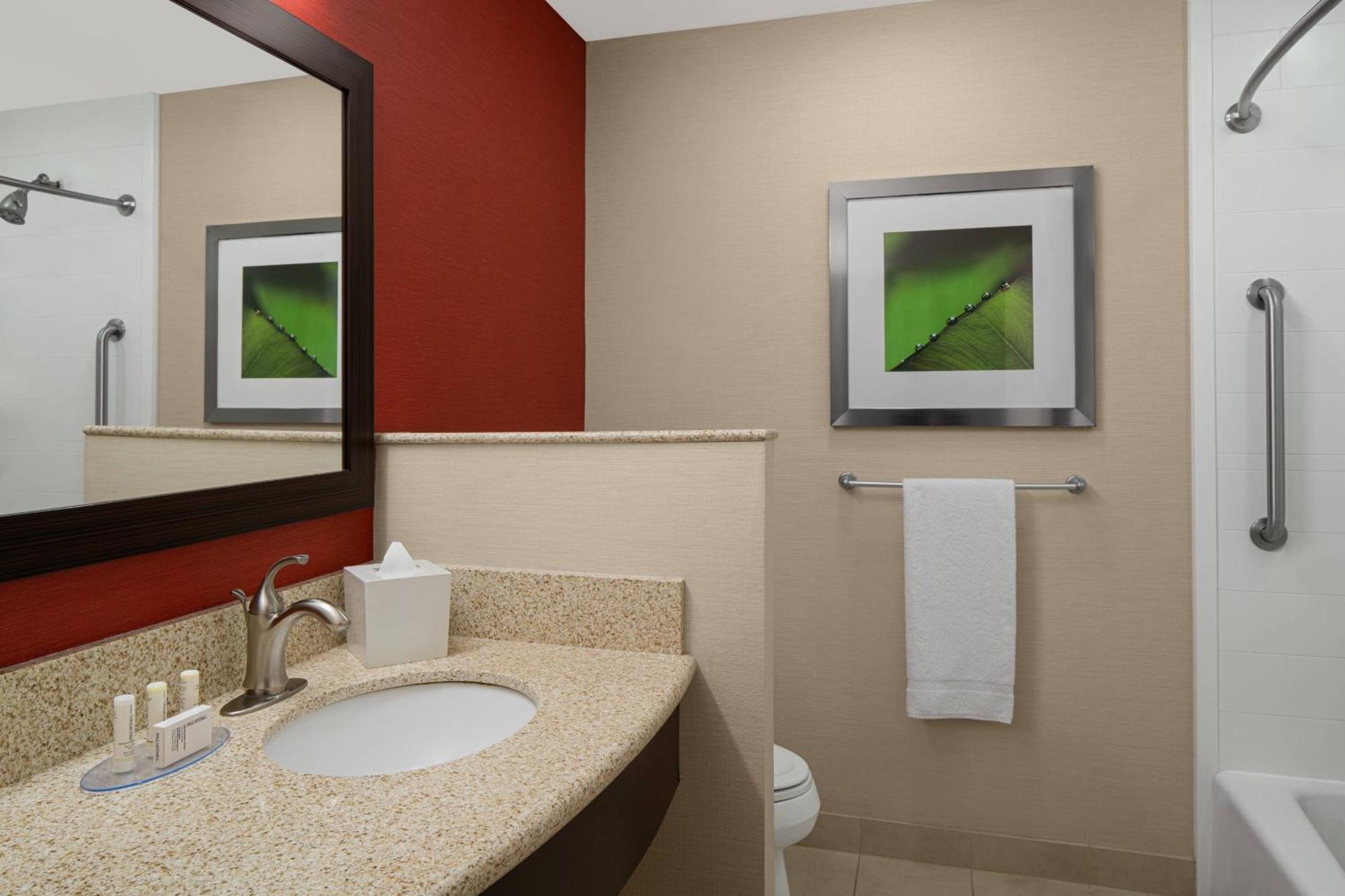 Courtyard By Marriott Houston Kingwood Hotel Kinwood Ngoại thất bức ảnh